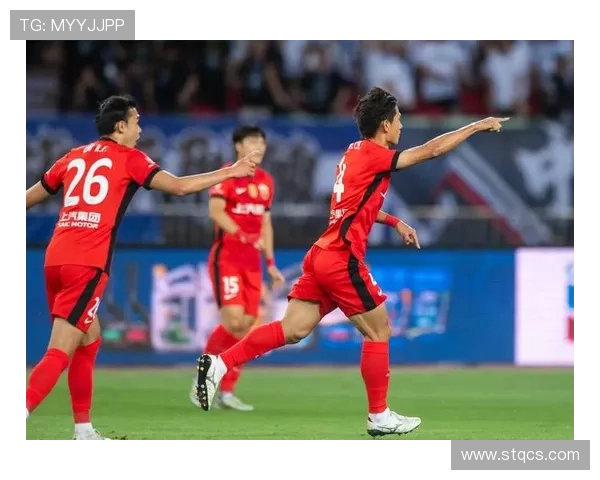 中超争冠三强集体 “刹车”，2 分差拖至收官战